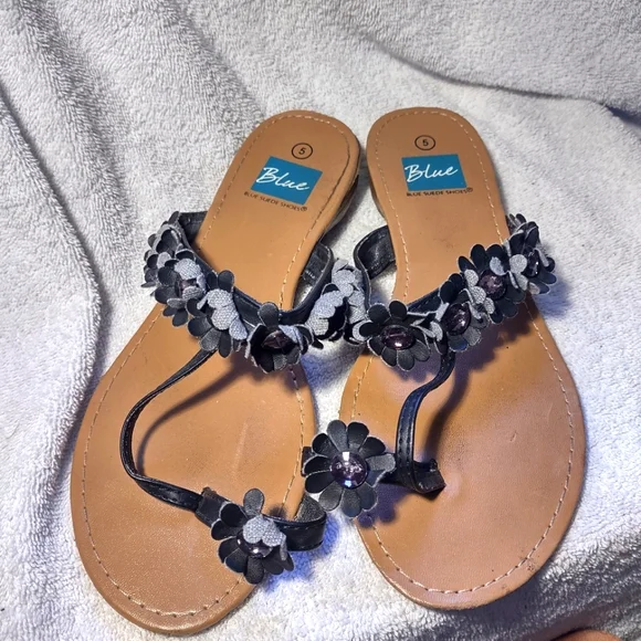 Blue suede shoes flip flops shop